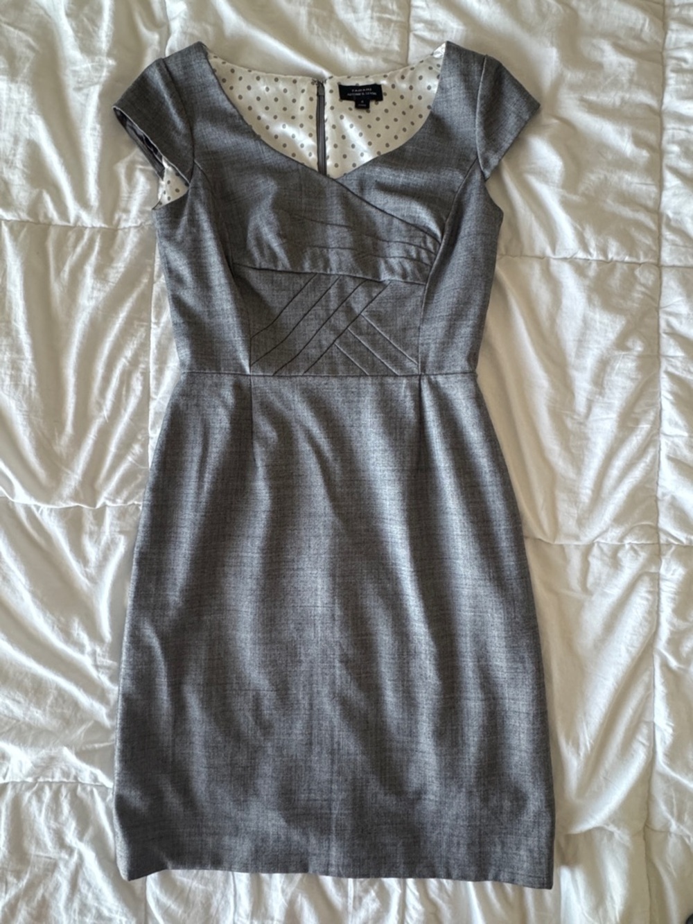 Tahari Arthur S. Levine Gray Wool Blend Cap Sleeve Sheath Dress Size 4 - Picture 5 of 13